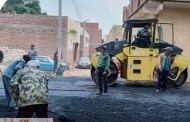 وزارة التنمية المحلية تتابع أعمال رصف الطرق بالمحافظات