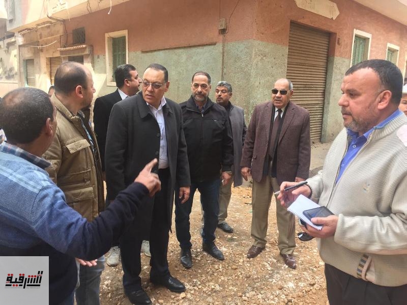 محافظ الشرقية يتفقد أعمال تنفيذ مشروع تطوير مدينة الزقازيق بمنطقتي كفر الإشارة وعزبة الحريري