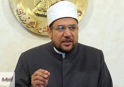 وزير الأوقاف يقرر إغلاق جميع المساجد لمدة أسبوعين والإكتفاء برفع الآذان