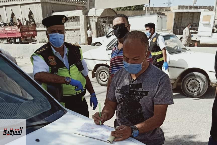 تغريم 167 سائق لعدم الإلتزام بإرتداء الكمامة الواقية لمواجهة فيروس كورونا المستجد بالشرقية