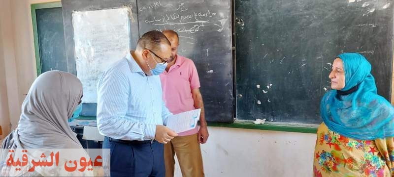 محافظ الشرقية يفاجيء مدرسة كفر أباظة الإعدادية المشتركة ويُحيل 10 من العاملين بالمدرسة للتحقيق