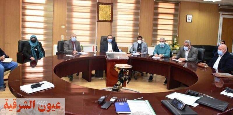 محافظ الشرقية يعقد إجتماعاً لمتابعة خطة التطوير النهائية لقرى مركز الحسينية تنفيذاً للمبادرة الرئاسية 