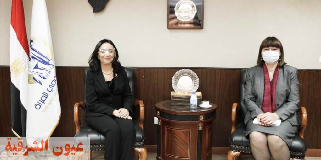 الدكتورة مايا مرسي رئيسة المجلس القومي للمرأة تستقبل المنسق المقيم للأمم المتحدة فى مصر 