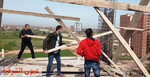 التحفظ على ٦ طن مواد بناء ووقف أعمال بناء بدون ترخيص بمنطقة الغشام بمدينة الزقازيق