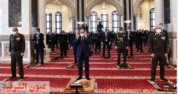 الرئيس عبد الفتاح السيسي يؤدي صلاة الجمعة بمسجد المشير طنطاوي