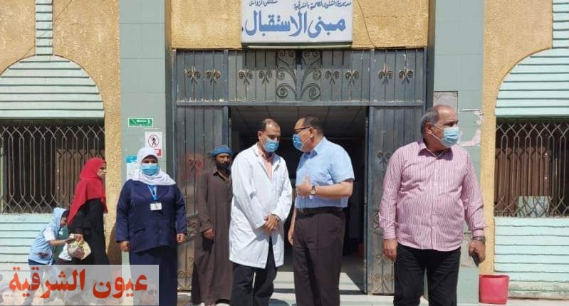 محافظ الشرقية يُفاجئ مستشفى الزوامل المركزي ويُحيل 72 طبيب وممرض وإداري للتحقيق لتغيبهم عن العمل