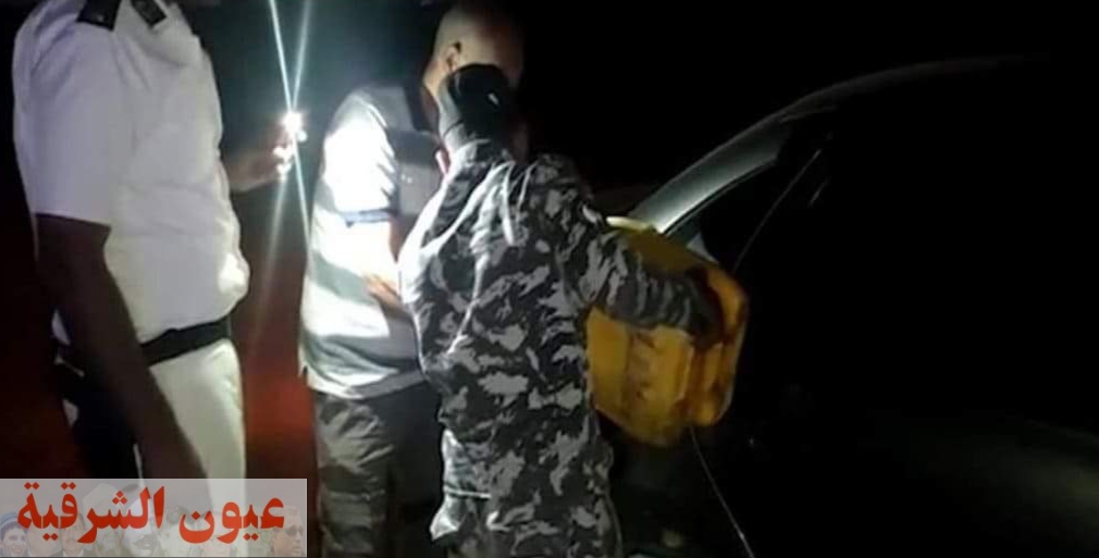 رجال الشرطة بمديرية أمن السويس ينقذون مواطن وأسرته بعدما تعطلت بهم سيارتهم