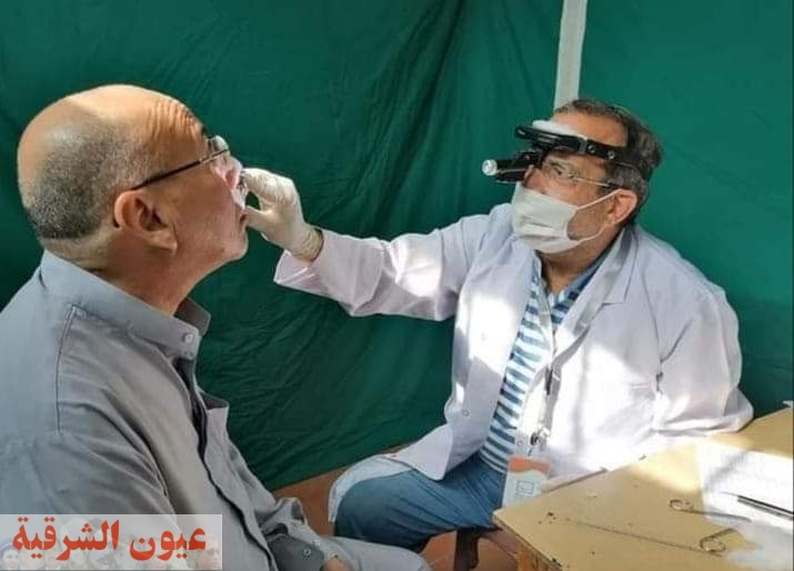 الكشف على ١٧١٣ مواطن خلال فعاليات القافلة الطبية بقرية الحوارنى فى دمياط