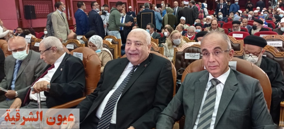رئيس جامعة الزقازيق يشارك فى إحتفالية بيت العائلة المصرية بمناسبة مرور 10 سنوات على تأسيسه