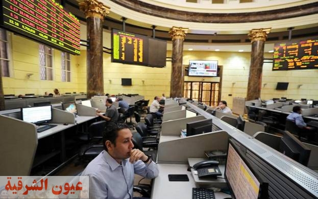 البورصة المصرية تغلق على أداء متباين بحجم تداولات بلغت 1.2 مليار جنيه    