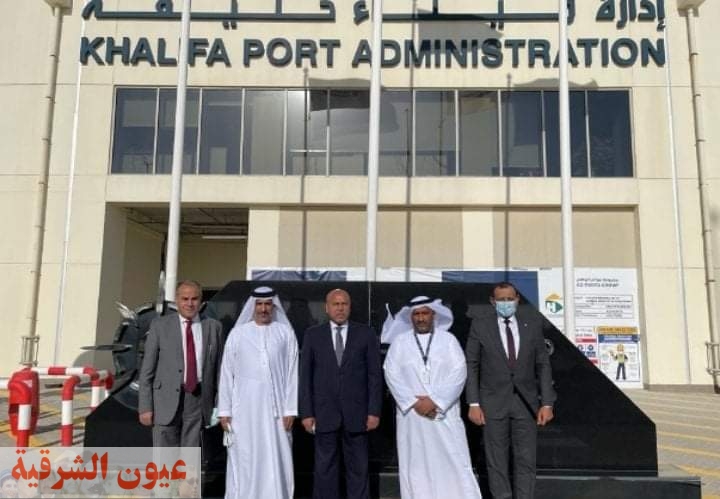 وزير النقل يزور ميناء خليفة والمنطقة الصناعية التابعة له للإمارات