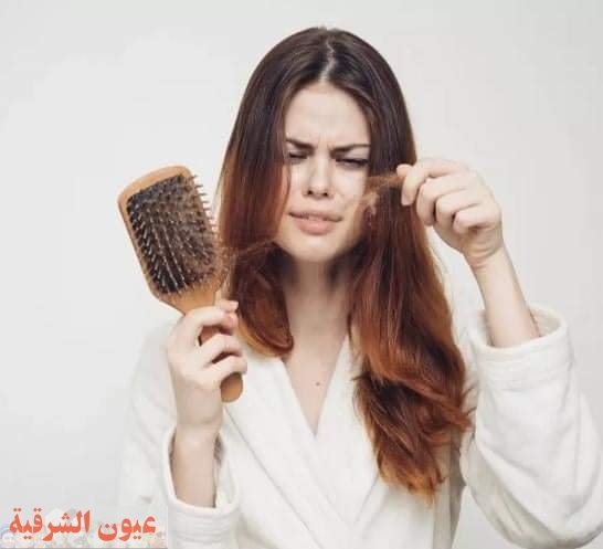 تحذير من زيادة تساقط الشعر.. قد يكون مؤشرا لأمراض خطيرة