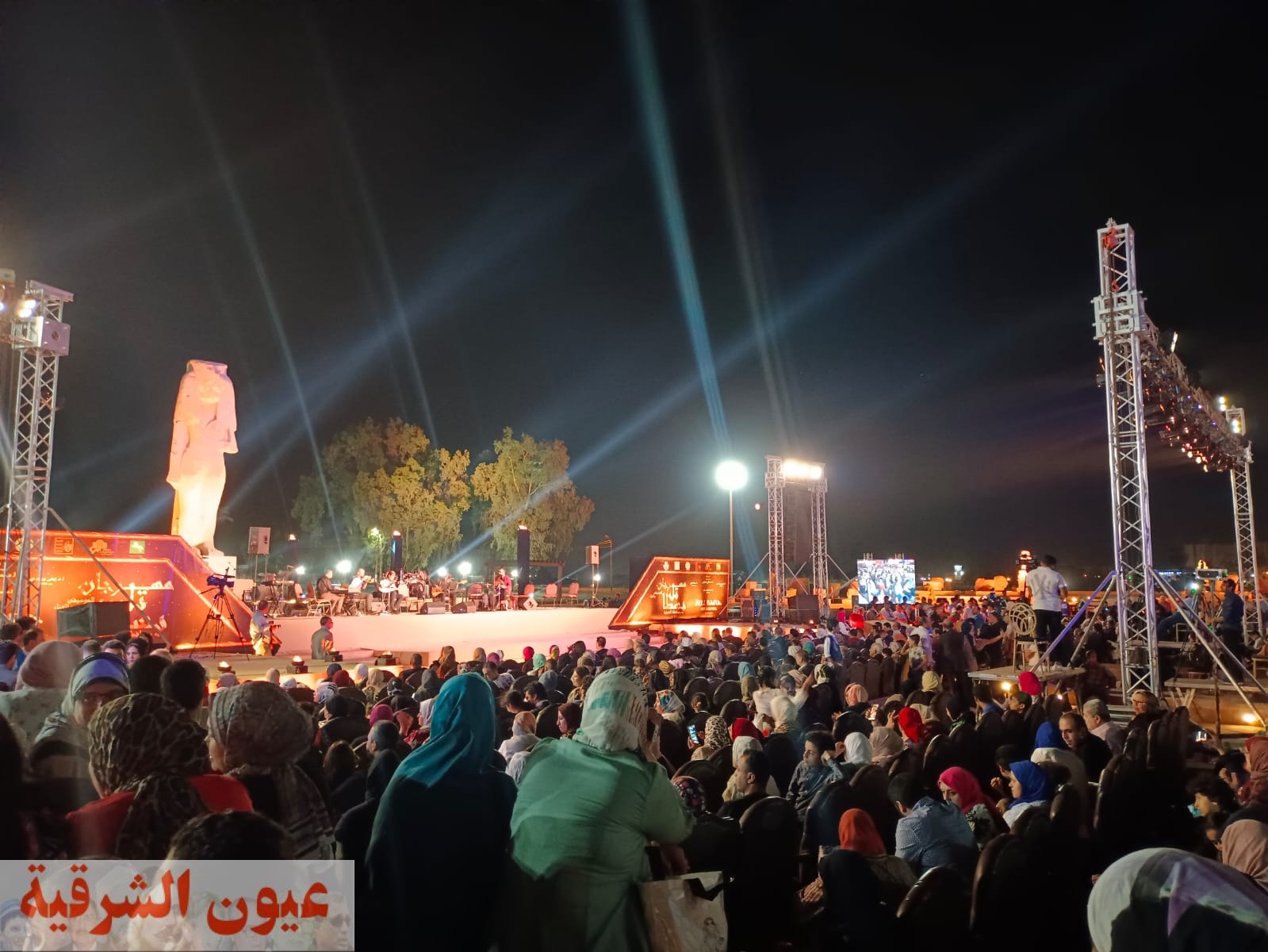 الشرقية سهرانه ..حشد كبير من الجماهير في ختام مهرجان تل بسطا 