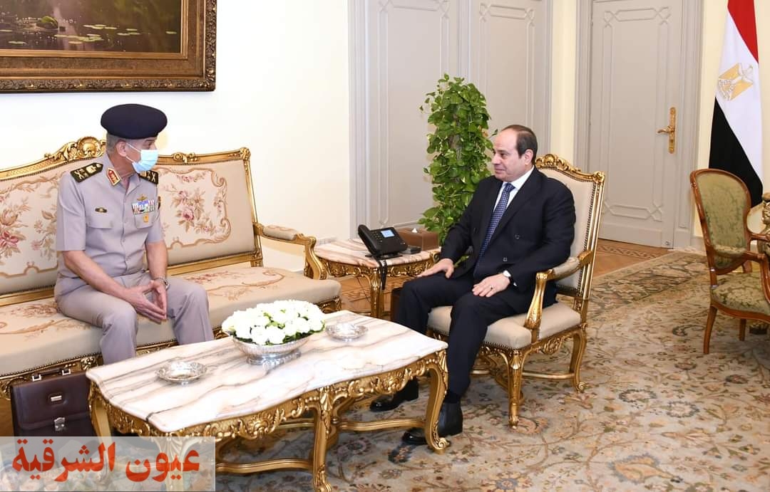 الرئيس عبد الفتاح السيسي يستقبل وزير الدفاع والإنتاج الحربي