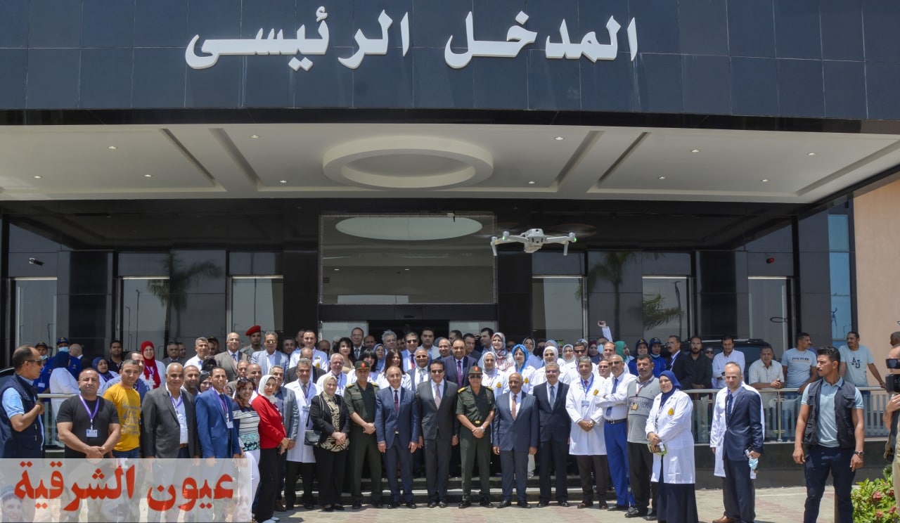 وزير التعليم العالي والبحث العلمي يقوم بزيارة تفقدية لمستشفى العاشر من رمضان الجامعي