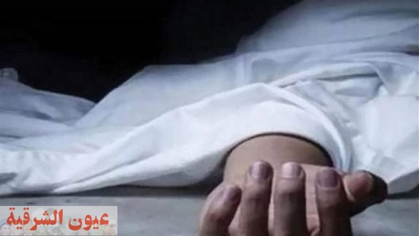 طالب يذبح عمه بميدان العارف وسط الشارع في سوهاج