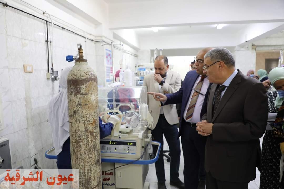 محافظ المنيا يتفقد بمستشفى مصر الحرة للإطمئنان على خط سير العمل بعد حدوث خلل في أحد محابس الغاز