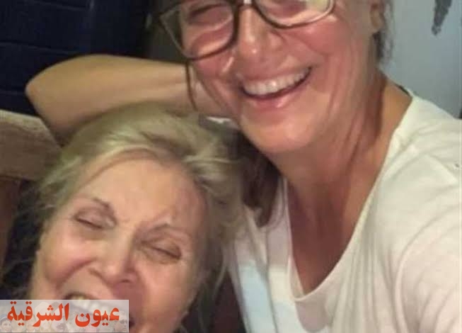 ريهام عبد الغفور تحتفل بعيد ميلاد والدتها عبر مواقع التواصل الاجتماعي