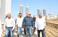 وزير الإسكان يتفقد أعمال مشروعى مزارين والمدينة التراثية بالعلمين الجديدة