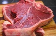 كيفيه التعامل مع اللحوم النيئة والذبائح