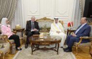 محافظ القاهرة يلتقي محافظ العاصمة بمملكة البحرين بديوان العام 