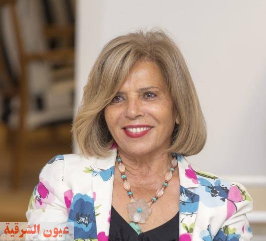 السفيرة مشيرة خطاب شخصية العام النسائية باختيار اتحاد الجاليات المصرية في اوروبا 