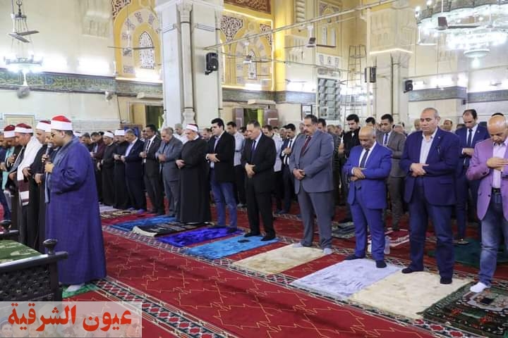 نائب رئيس جامعة الزقازيق يشهد احتفالية ليلة القدر من مسجد الفتح بالزقازيق