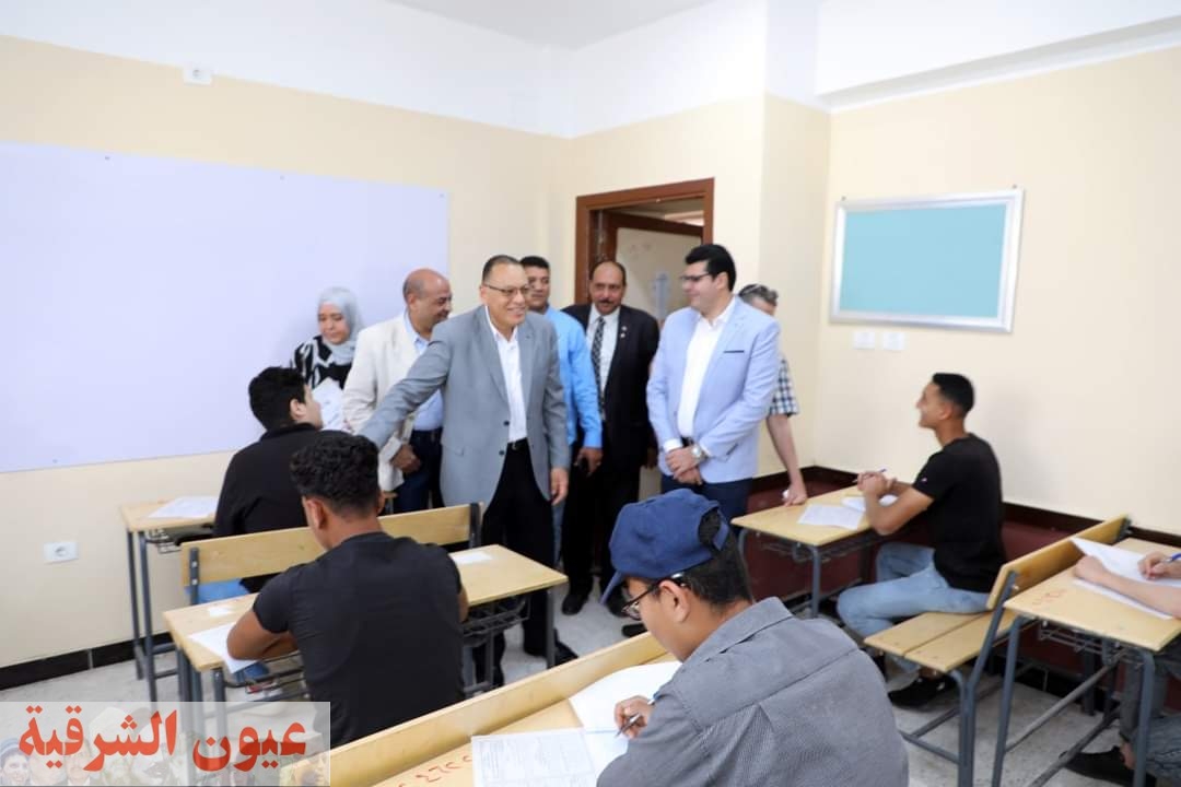 محافظ الشرقية يتفقد لجان إمتحانات الدبلومات الفنية بمدرسة أبو حماد الثانوية الصناعية العسكرية المشتركة