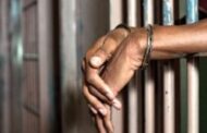 السجن المشدد لمتهم لإحضاره حقيبة هيروين في إحدى الزيارات لمسجون