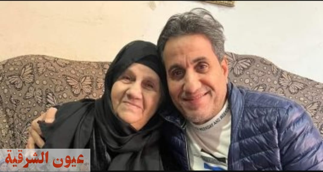 بعد صراع مع المرض.. وفاة والدة المطرب أحمد شيبة