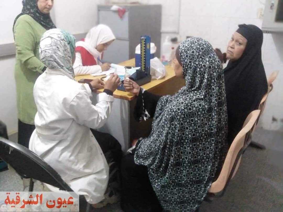 توقيع الكشف الطبي وفحص أكثر من 63 ألف مواطن خلال 30 يوم بسوهاج