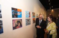افتتاح المعرض الفنى لرسومات طلاب المدارس حول الهجرة غير الشرعية