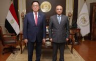 وزير العدل يستقبل سفير جمهورية كازاخستان بالقاهرة لبحث التعاون المشترك 