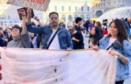 عصام السقا يشارك فى المظاهرات الداعمة لفلسطين بإيطاليا.. تفاصيل 