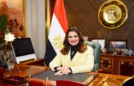 وزيرة الهجرة تتحدث مع رجل الأعمال المصري في دولة الإمارات عن الاستثمار في مصر