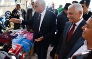 محافظ جنوب سيناء يتفقد معرض الحرف اليدوية والتراثية