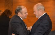 وزير التجارة والصناعة يبحث مع وزير الاقتصاد الفلسطيني سبل تعزيز العلاقات بين البلدين