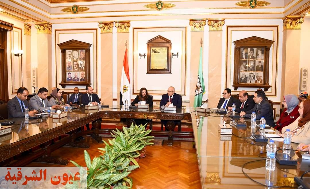 وزارة الهجرة وجامعة القاهرة يوقعان بروتوكول تعاون في مجالات الهجرة وتدريب وتأهيل الشباب 