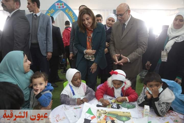 وزيرة الثقافة تشهد فاعليات يوم فلسطين بمعرض القاهرة الدولي للكتاب