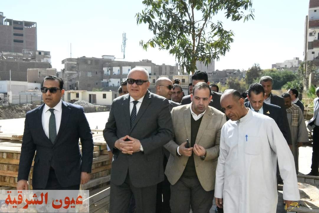 محافظ قنا ومساعد وزير الصحة يتفقدان مشروع إنشاء مستشفى الرمد