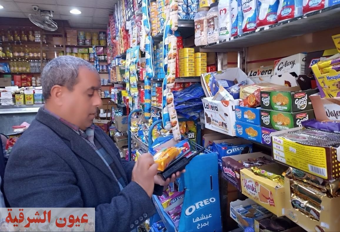 محافظ كفر الشيخ يتابع الحملات التموينية في مدينة سيدي سالم