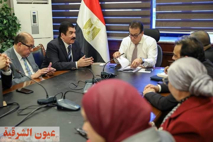 وزير الصحة يستقبل ممثلي الجمعية المصرية لبحث سبل التعاون