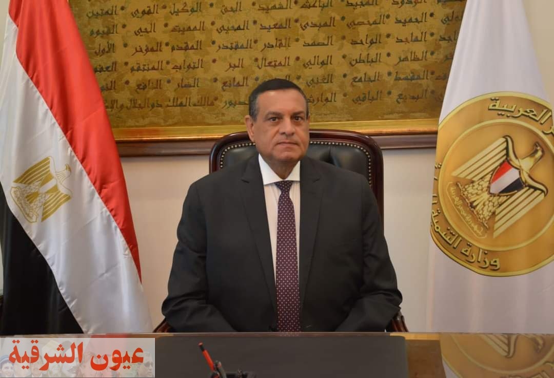 وزير التنمية يعلن بدء تطبيق المواعيد الصيفية لفتح وغلق المحال العامة