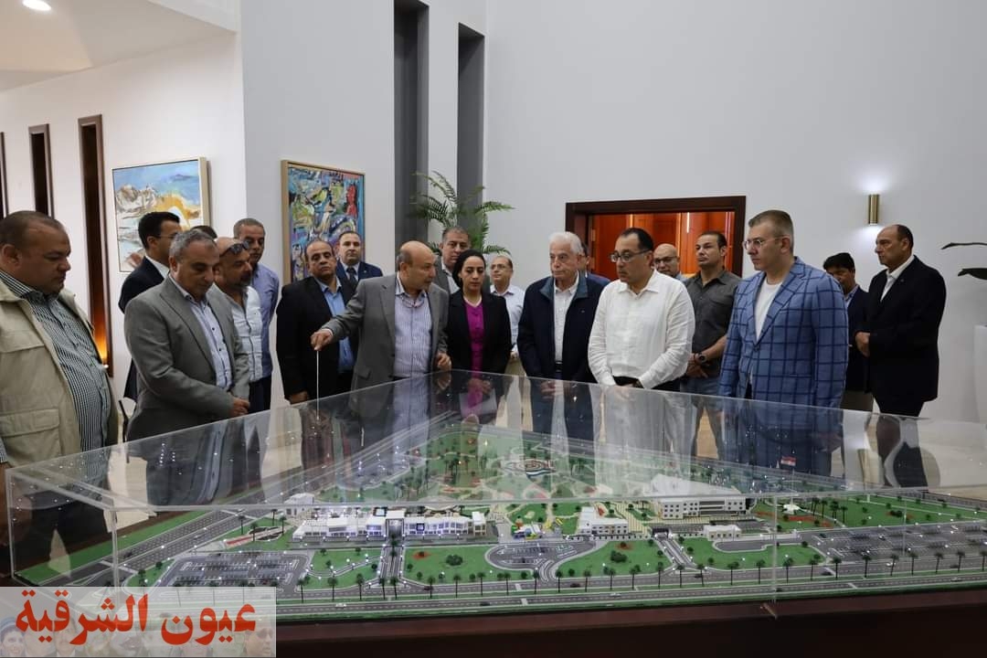 رئيس الوزراء يتفقد مبنى مجلس مدينة شرم الشيخ الجديد ومبني خدمات مصر 