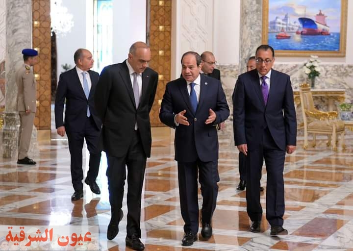 الرئيس السيسي يستقبل رئيس الوزراء ووزير الدفاع بالمملكة الأردنية الهاشمية