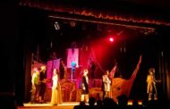 قصر ثقافة روض الفرج يشهد العرض المسرحي 