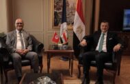وزير السياحة والآثار يبحث مع سفير تونس أوجه التعاون بين البلدين 